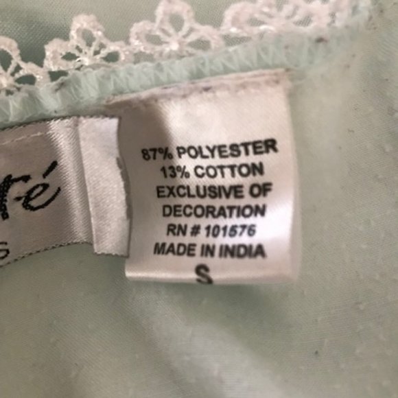 VINTAGE SANTE CLASSICS SATIN NIGHTGOWN - Picture 8 of 8